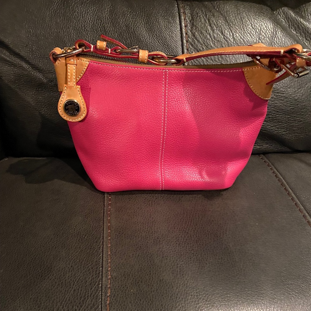 Dooney and Bourke hand bag